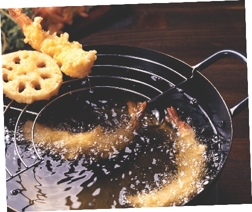 When you cook tempura, the oil gets very hot.