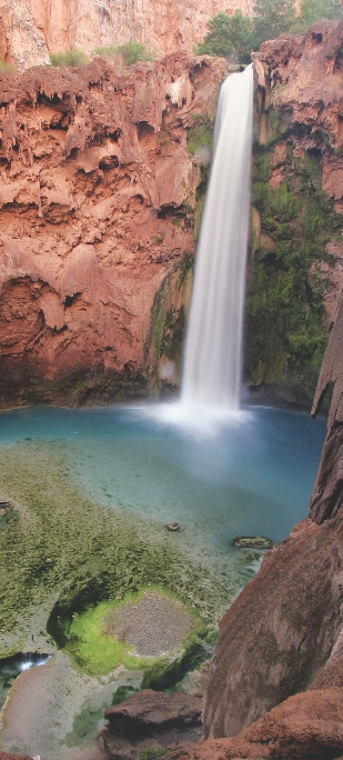 There are high waterfalls in the Grand Canyon.