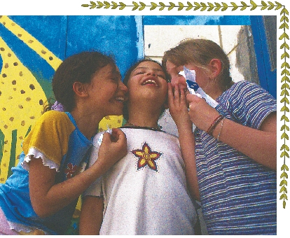 These Palestinian and Jewish girls are good friends.